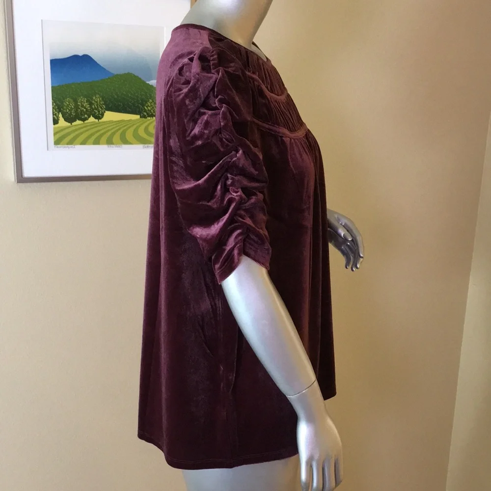LOFT | Ruched Velvet Top Crushed Blackberry